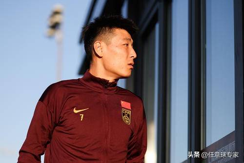 包含西雅图海湾者主场优势明显，球迷期待逆转奇迹的词条