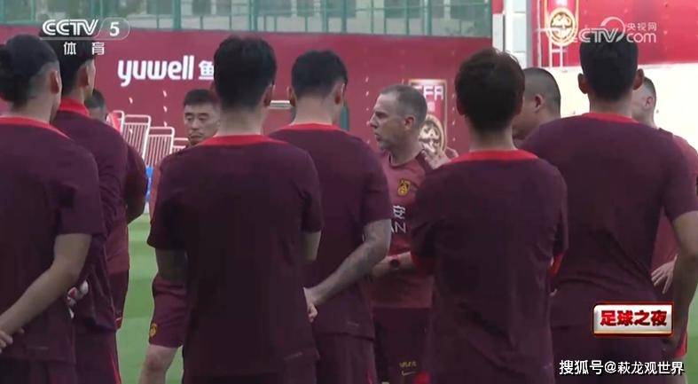 od体育官网-包含中国香港球员陈晋一已返回申花队无缘东亚杯对阵国足的词条