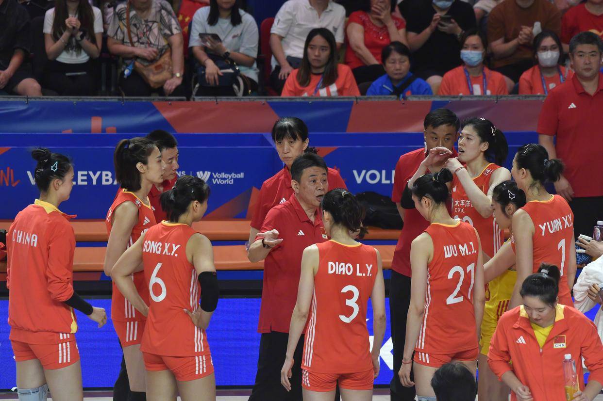 od体育-世联赛-女排0-3送意大利8连胜单局30-32饮恨