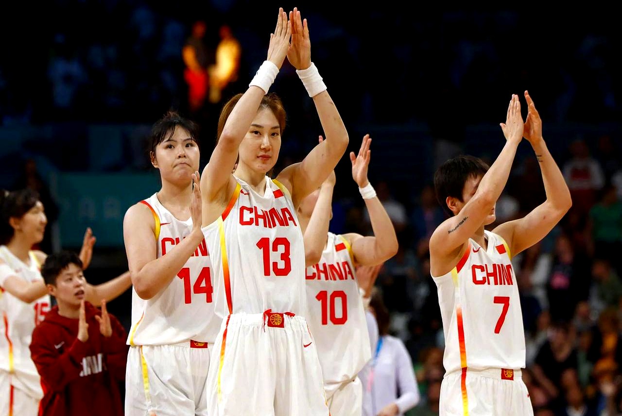 中国篮球之队：中国女篮已启程前往合肥备战中日二番战