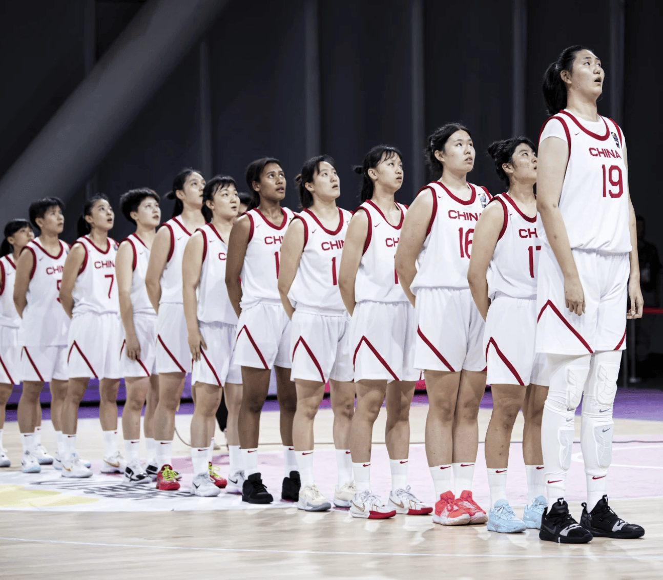 od体育官网-包含薪资太低引抗议！WNBA与WCBA、NBA收入差距一览的词条